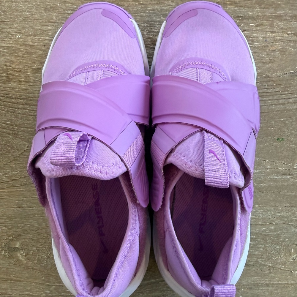 Nike PS Flex Advance Purple Shoes Sz 2Y NWOT